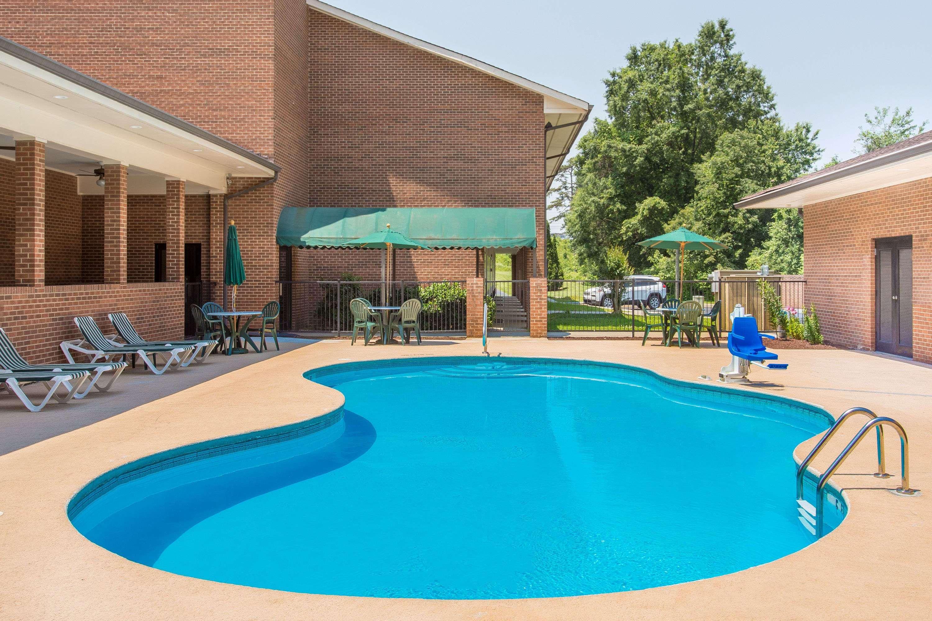 Days Inn By Wyndham Lexington Ngoại thất bức ảnh