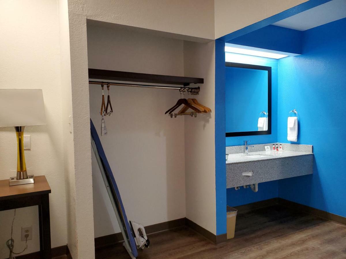 Days Inn By Wyndham Lexington Ngoại thất bức ảnh