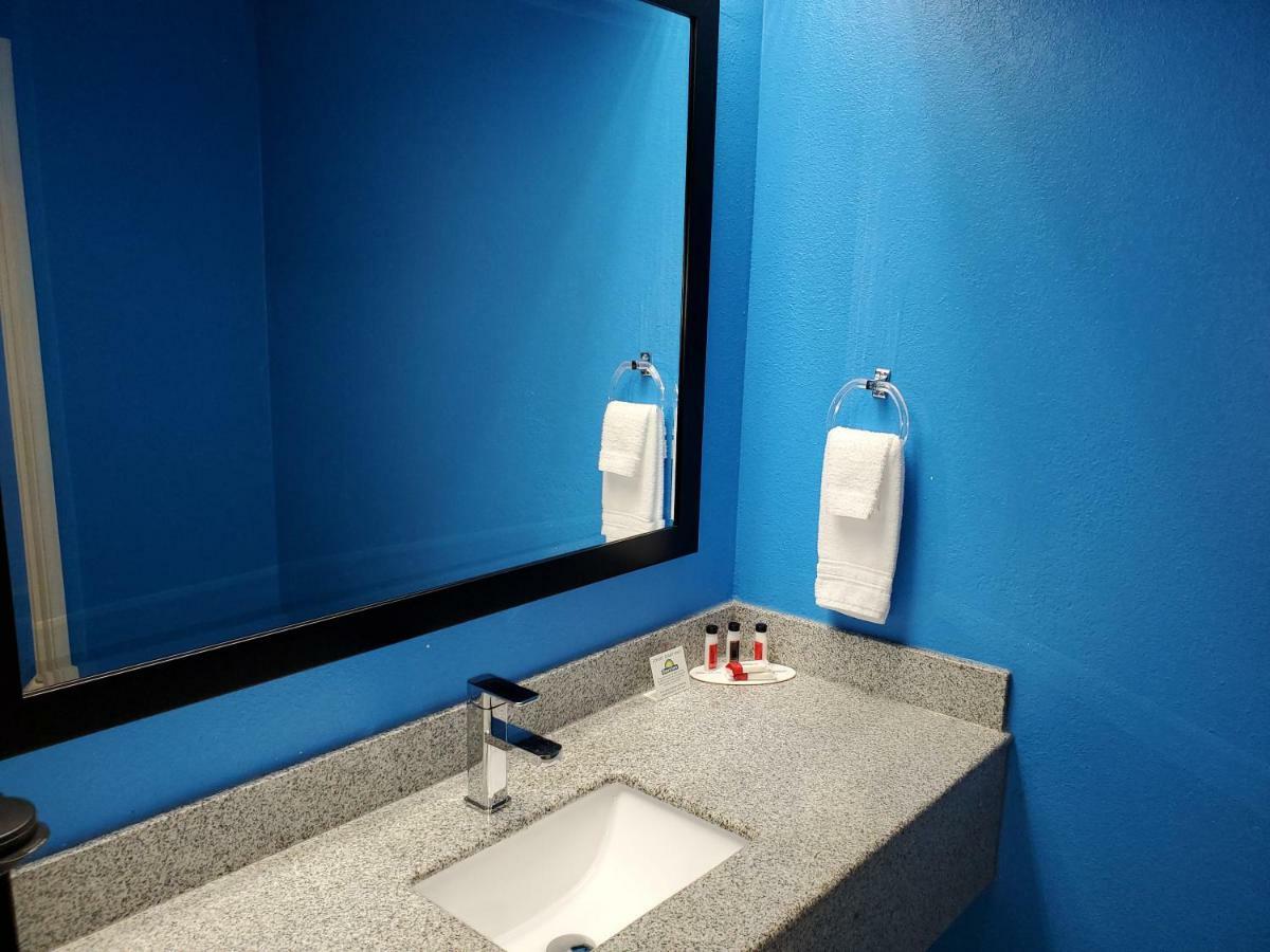 Days Inn By Wyndham Lexington Ngoại thất bức ảnh