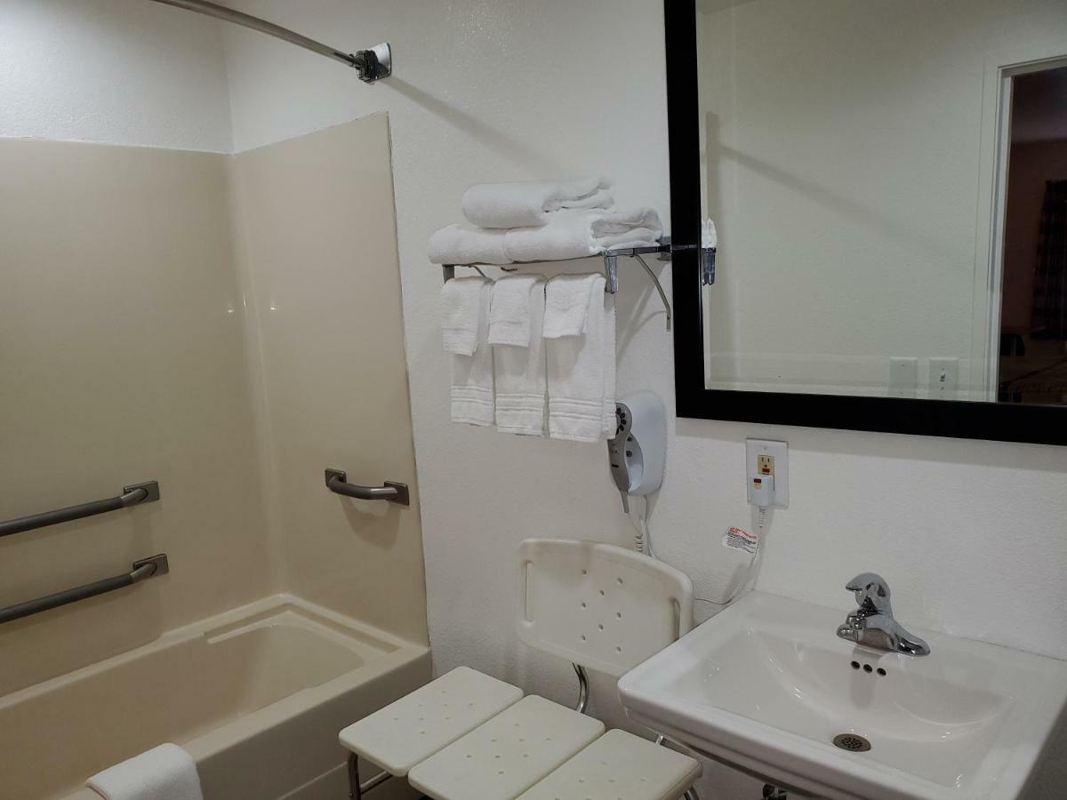 Days Inn By Wyndham Lexington Ngoại thất bức ảnh